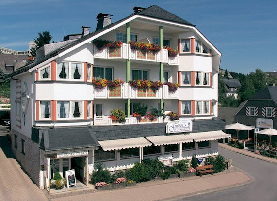 Modernes Apartmentgebäude in Willingen
