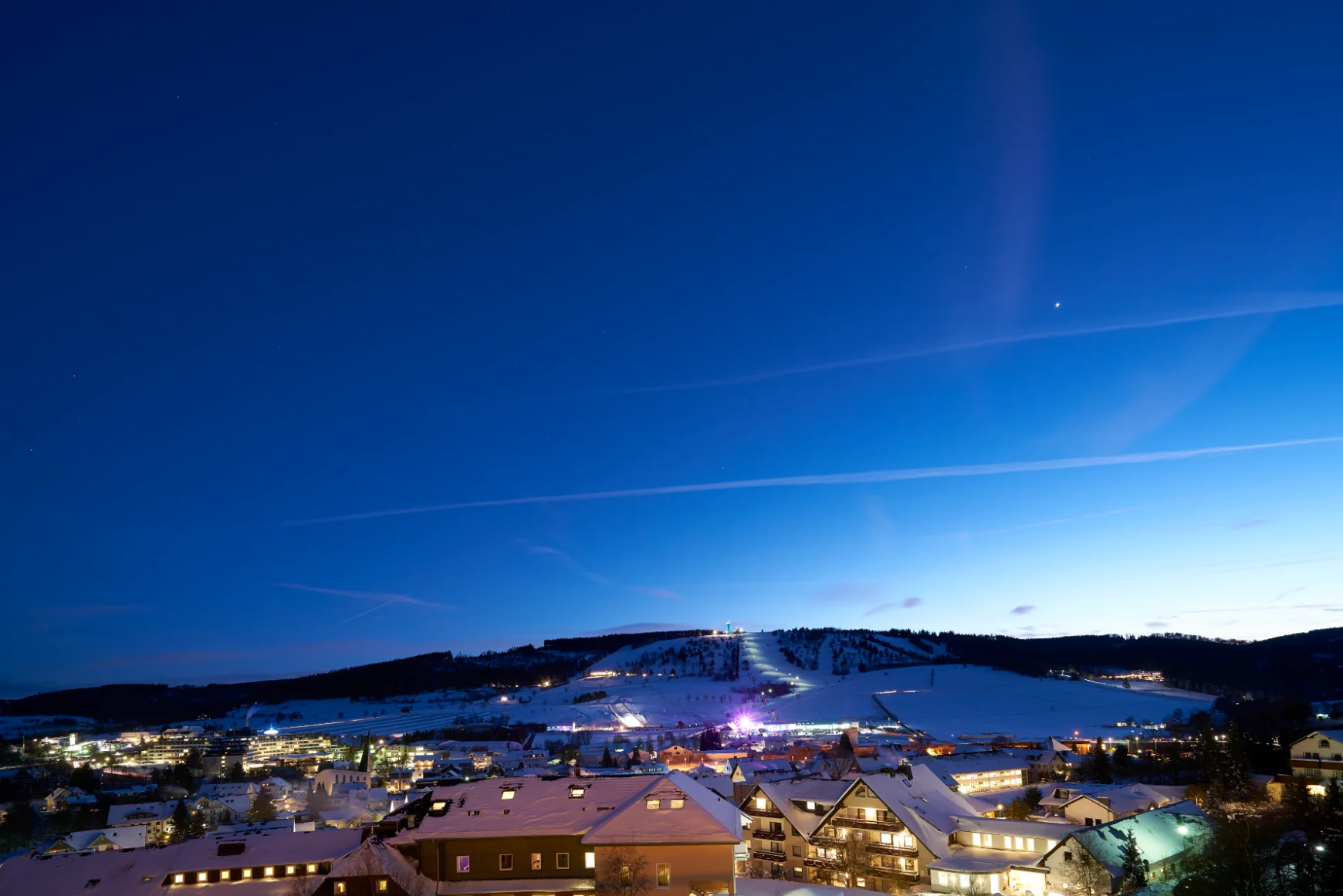 Willingen im Winter mit Flutlichtskifahren